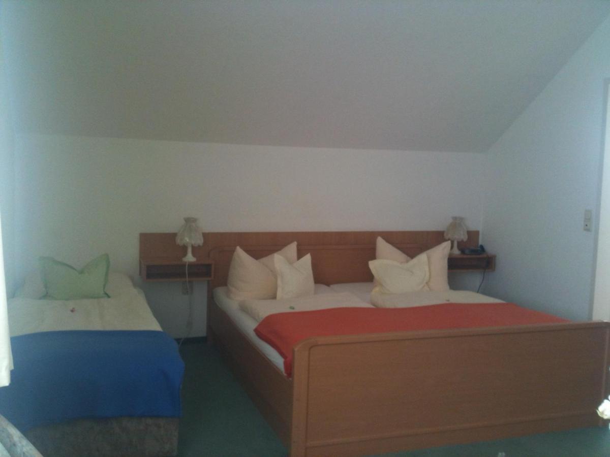 Hotel-Pension Am Muehlberg Luebbenau Room photo
